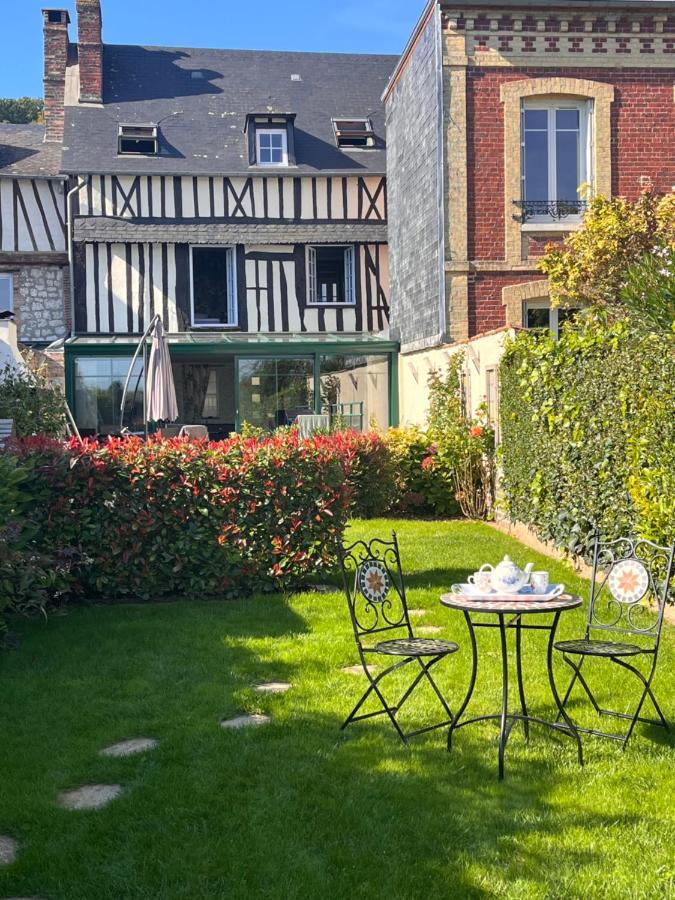 Gite La Fleur De Seine Villequier Exteriör bild
